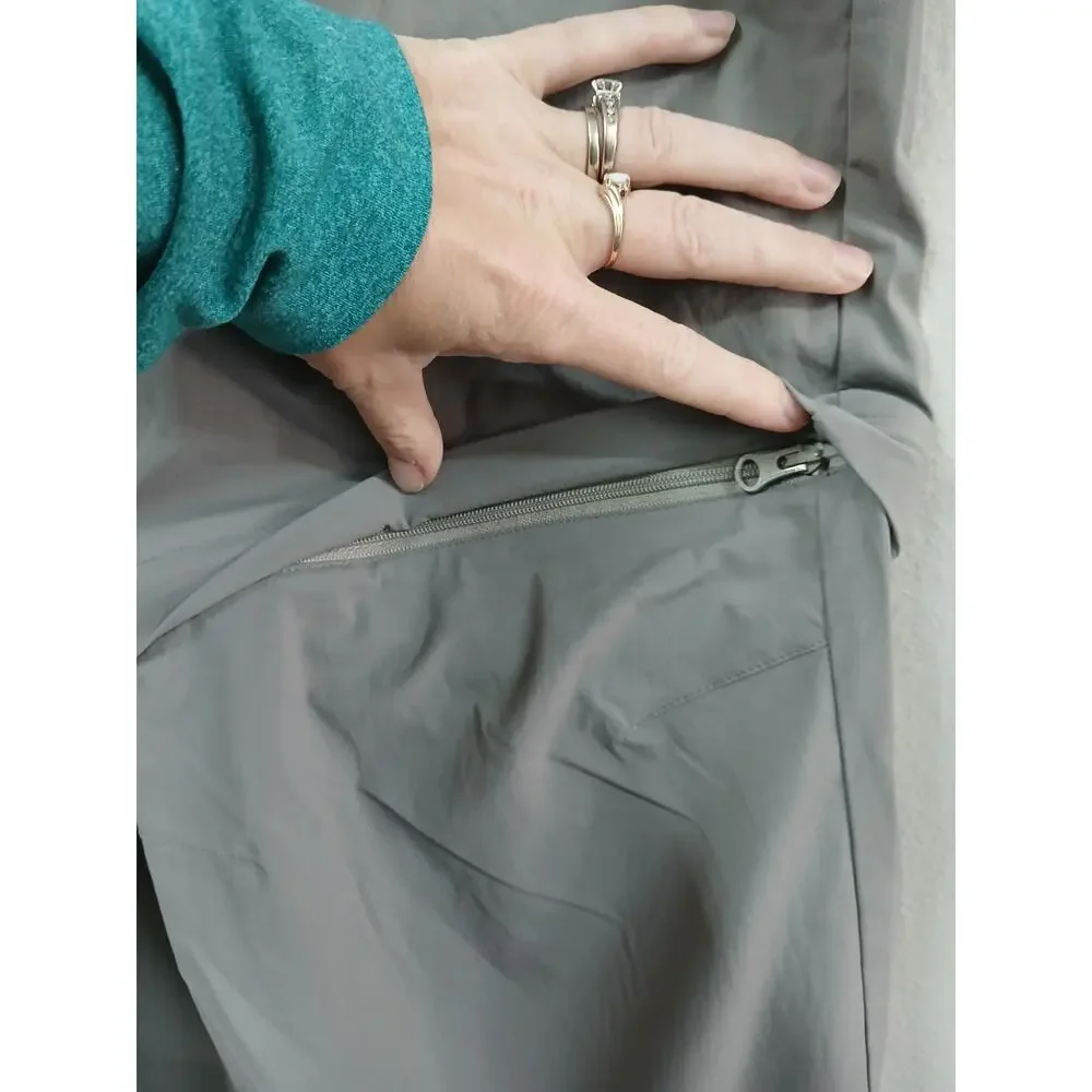 Helly Hansen relaxed fit Men’s Elv Light Zip Off Tur Pants size lg